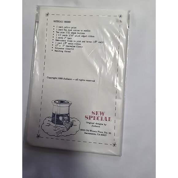 Upsy Daisy Door Knob/Peg Hanger Sewing Pattern By Sew Special - Picture 2 of 3